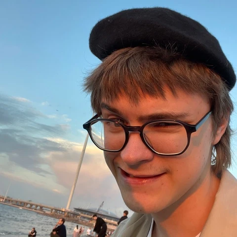 simon bo Avatar