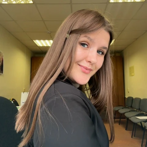 Александра Каткова Avatar