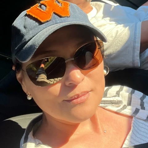 Nadine K. Avatar