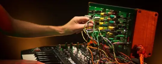 Arturia MiniBrute Icon